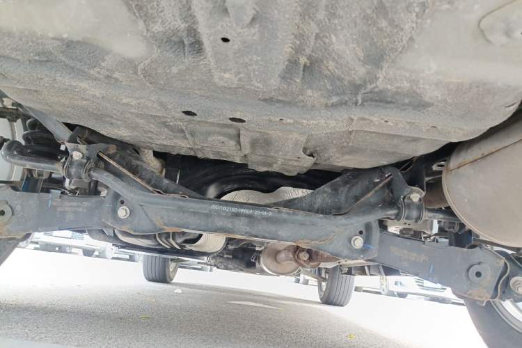 Used Haval M6 2019 1.5T DCT Two-Wheel Drive Value Edition China VI Standard Chassis Rear
