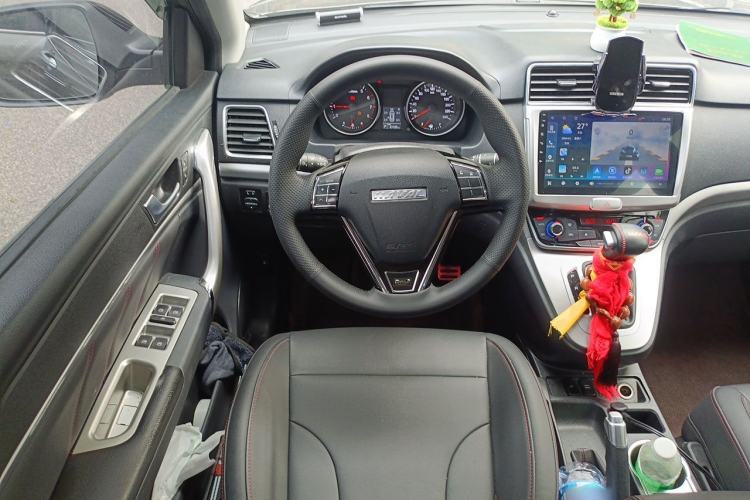 Used Haval M6 2019 1.5T DCT Two-Wheel Drive Value Edition China VI Standard Steering Wheel