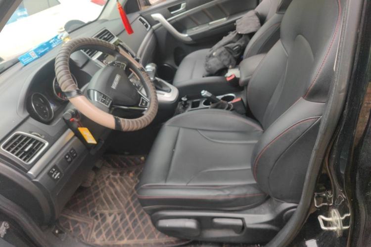 Used Haval M6 2019 1.5T DCT Two-Wheel Drive Value Edition China VI Standard Left Front Seat