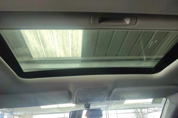 Used Haval M6 2019 1.5T DCT Two-Wheel Drive Elite Version China VI Standard Headliner