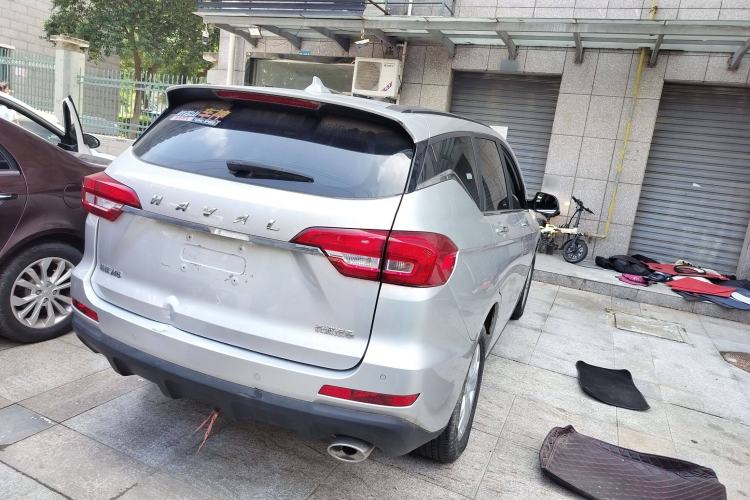 Used Haval M6 2019 1.5T Manual Two-Wheel Drive Urban Version China VI Standard Rear Right 45 Deg
