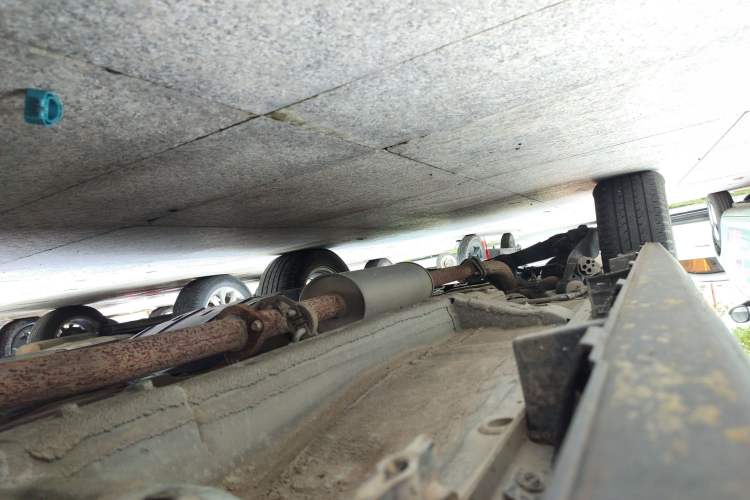 Used Haval M6 2019 1.5T Manual Two-Wheel Drive Urban Version China VI Standard Right Side Sill