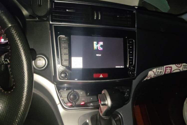 Used Haval M6 2019 1.5T DCT Two-Wheel Drive Elite Version China VI Standard Audio And AC Panel