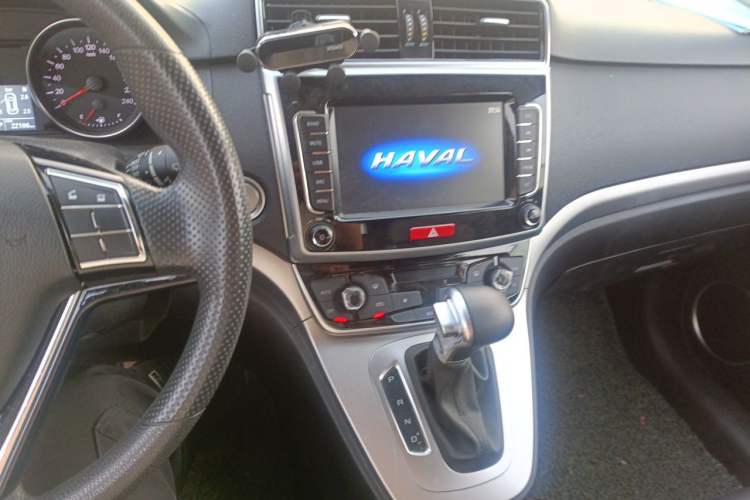 Used Haval M6 2019 1.5T DCT Two-Wheel Drive Value Edition China VI Standard Audio And AC Panel