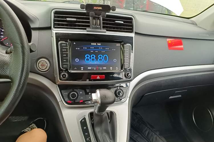Used Haval M6 2019 1.5T DCT Two-Wheel Drive Elite Version China VI Standard Audio And AC Panel