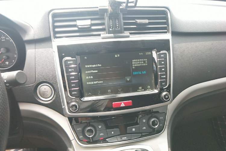 Used Haval M6 2019 1.5T Manual Two-Wheel Drive Elite Version China VI Standard Audio And AC Panel