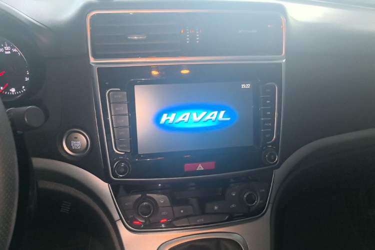 Used Haval M6 2019 1.5T Manual Two-Wheel Drive Elite Version China VI Standard Audio And AC Panel