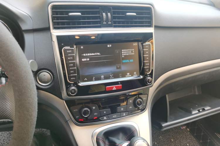 Used Haval M6 2019 1.5T Manual Two-Wheel Drive Elite Version China V Standard Audio And AC Panel