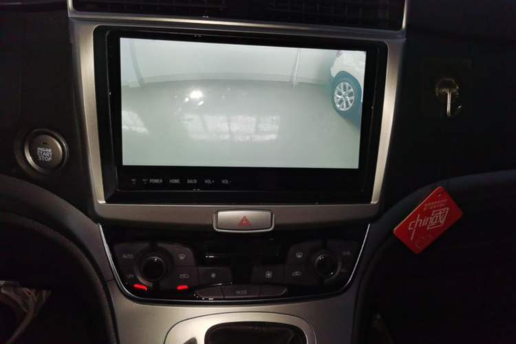 Used Haval M6 2019 1.5T DCT Two-Wheel Drive Value Edition China VI Standard Audio And AC Panel