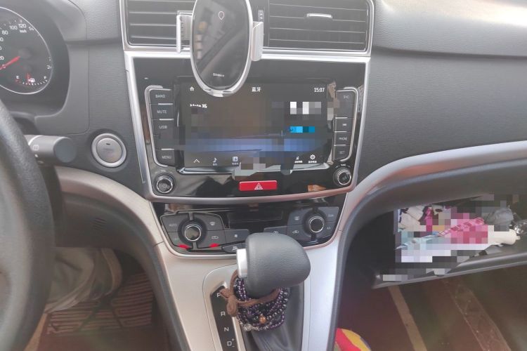 Used Haval M6 2019 1.5T DCT Two-Wheel Drive Value Edition China VI Standard Audio And AC Panel
