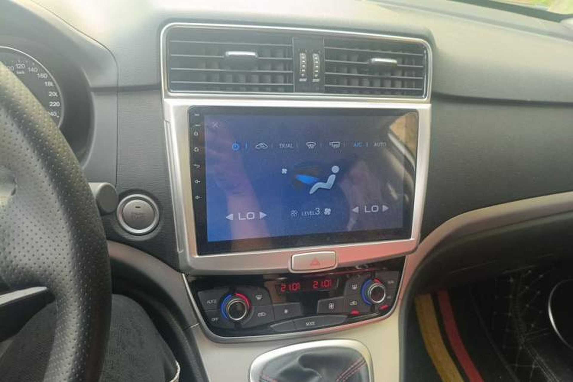 Used Haval M6 2019 1.5T Manual Two-Wheel Drive Urban Version China VI Standard Audio And AC Panel