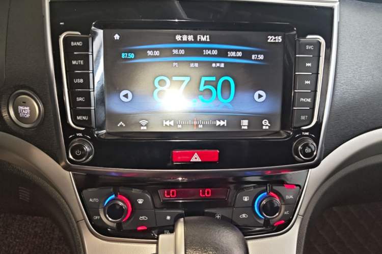 Used Haval M6 2019 1.5T DCT Two-Wheel Drive Elite Version China VI Standard Audio And AC Panel