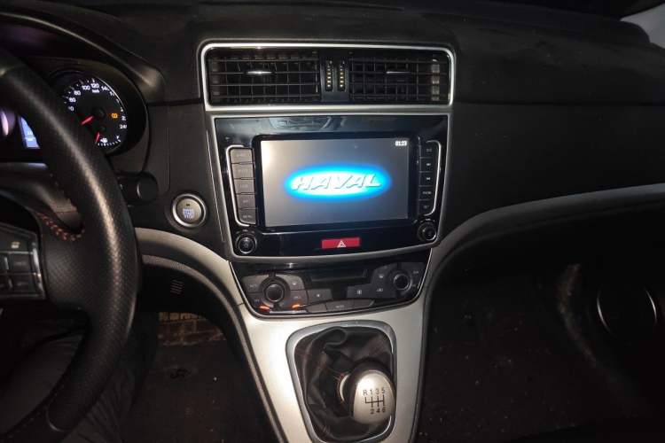 Used Haval M6 2019 1.5T Manual Two-Wheel Drive Elite Version China VI Standard Audio And AC Panel