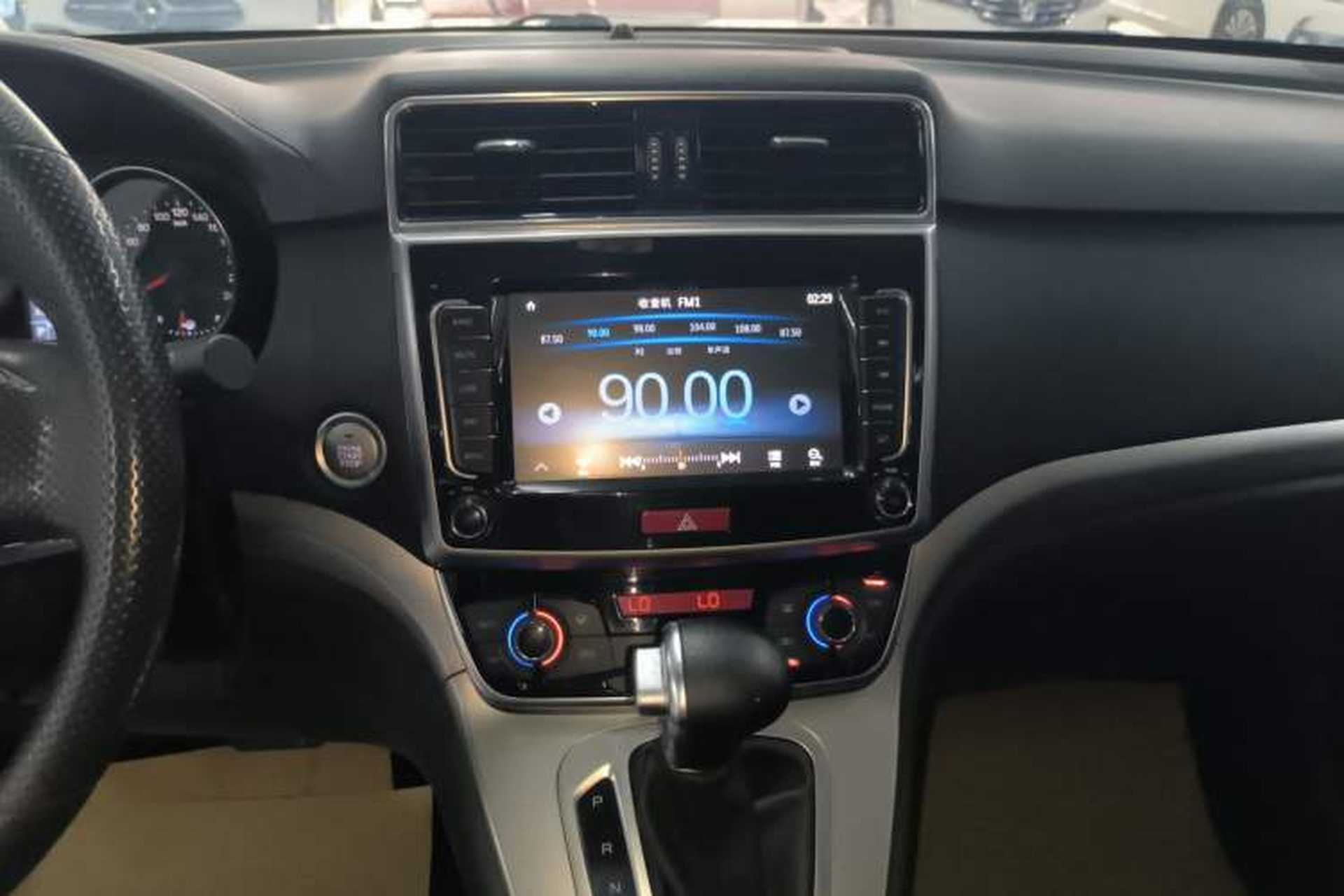 Used Haval M6 2019 1.5T DCT Two-Wheel Drive Value Edition China VI Standard Audio And AC Panel