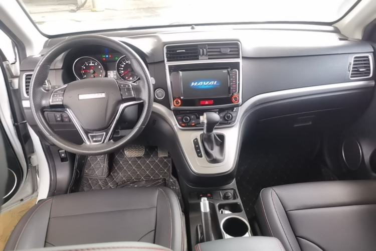 Used Haval M6 2019 1.5T DCT Two-Wheel Drive Value Edition China VI Standard Center Console