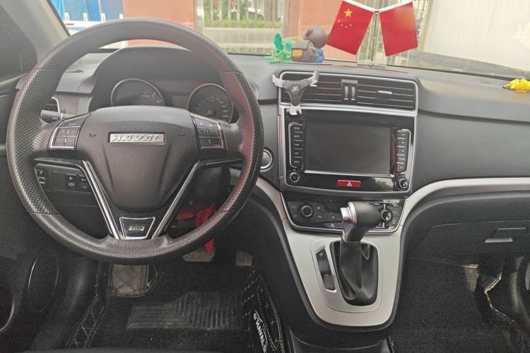 Used Haval M6 2019 1.5T DCT Two-Wheel Drive Value Edition China VI Standard Center Console