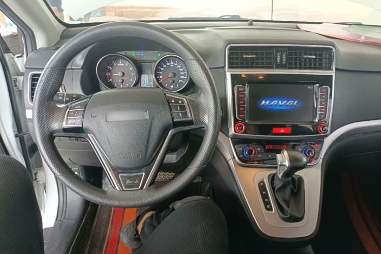 Used Haval M6 2019 1.5T DCT Two-Wheel Drive Value Edition China VI Standard Center Console