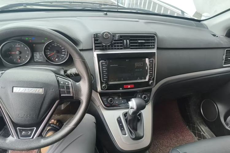 Used Haval M6 2019 1.5T DCT Two-Wheel Drive Value Edition China VI Standard Center Console