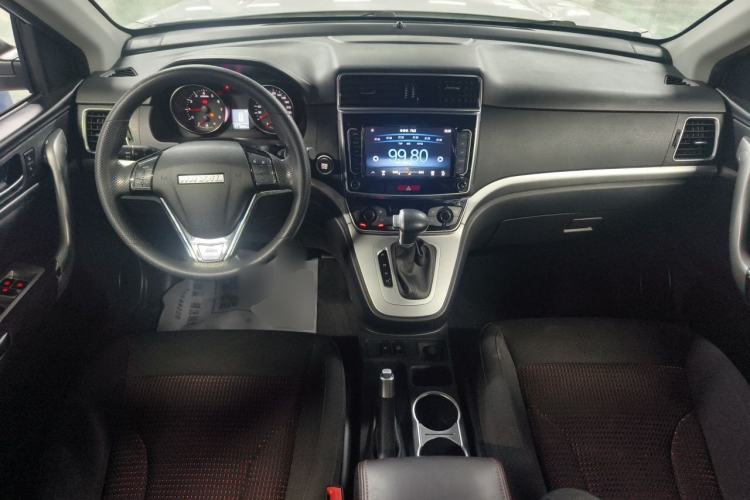 Used Haval M6 2019 1.5T DCT Two-Wheel Drive Urban Version China V Standard Center Console