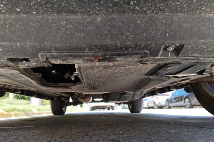 Used Haval M6 2019 1.5T DCT Two-Wheel Drive Elite Version China VI Standard Chassis Front
