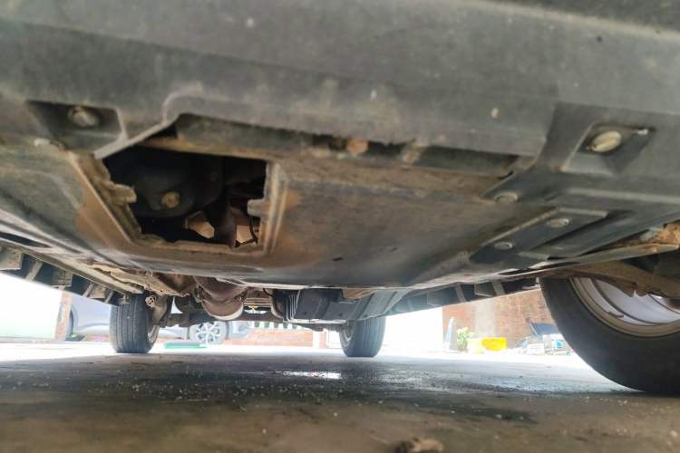 Used Haval M6 2019 1.5T DCT Two-Wheel Drive Elite Version China VI Standard Chassis Front