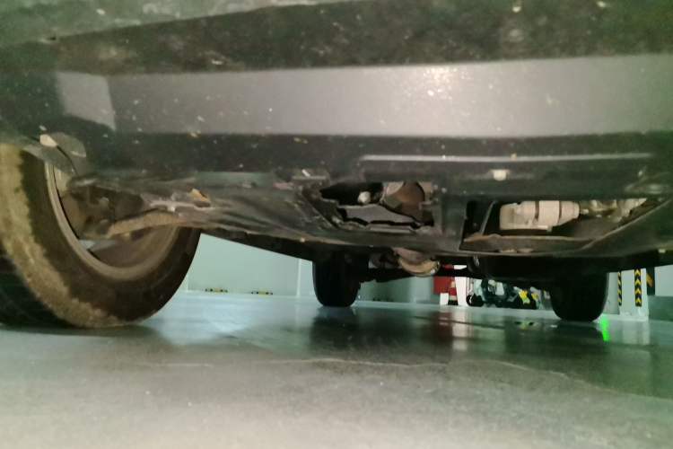 Used Haval M6 2019 1.5T Manual Two-Wheel Drive Urban Version China VI Standard Chassis Front