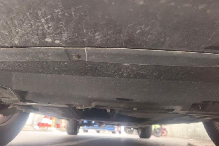 Used Haval M6 2019 1.5T DCT Two-Wheel Drive Elite Version China VI Standard Chassis Front