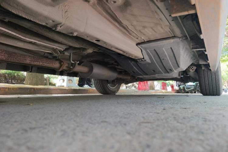 Used Haval M6 2019 1.5T DCT Two-Wheel Drive Elite Version China VI Standard Chassis Front Left