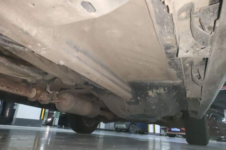 Used Haval M6 2019 1.5T DCT Two-Wheel Drive Value Edition China VI Standard Chassis Front Left
