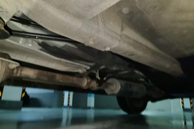 Used Haval M6 2019 1.5T Manual Two-Wheel Drive Urban Version China VI Standard Chassis Front Left