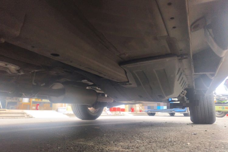 Used Haval M6 2019 1.5T DCT Two-Wheel Drive Elite Version China VI Standard Chassis Front Left