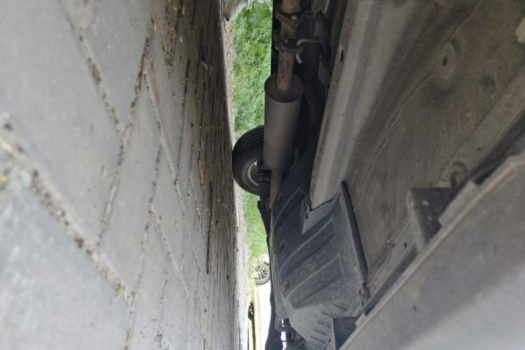 Used Haval M6 2019 1.5T DCT Two-Wheel Drive Elite Version China VI Standard Chassis Front Left
