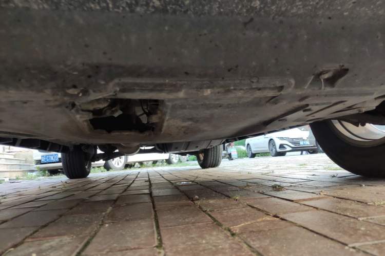 Used Haval M6 2019 1.5T DCT Two-Wheel Drive Elite Version China VI Standard Chassis Front