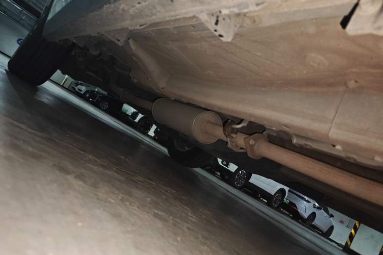 Used Haval M6 2019 1.5T Manual Two-Wheel Drive Elite Version China VI Standard Chassis Front Right