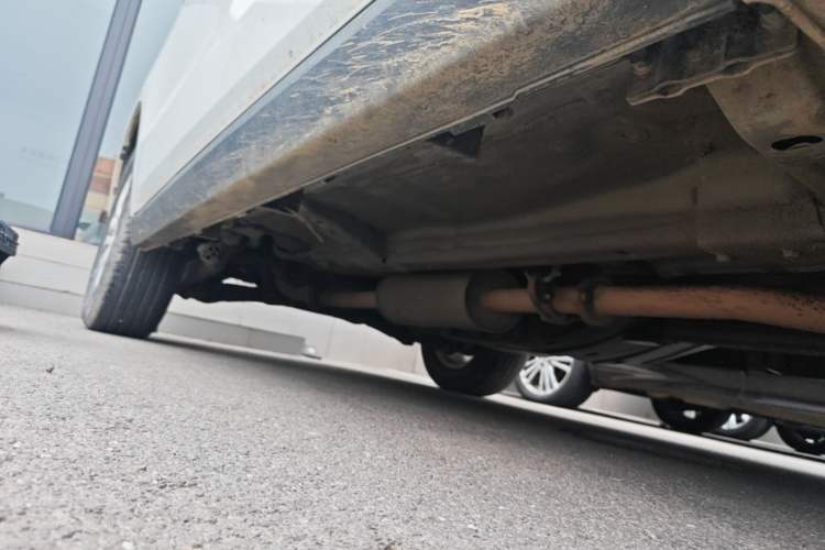 Used Haval M6 2019 1.5T Manual Two-Wheel Drive Elite Version China VI Standard Chassis Front Right