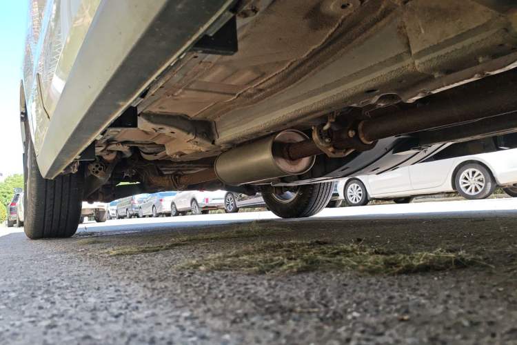 Used Haval M6 2019 1.5T DCT Two-Wheel Drive Elite Version China VI Standard Chassis Front Right
