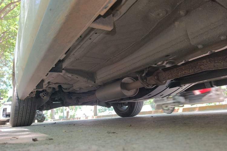Used Haval M6 2019 1.5T DCT Two-Wheel Drive Elite Version China VI Standard Chassis Front Right
