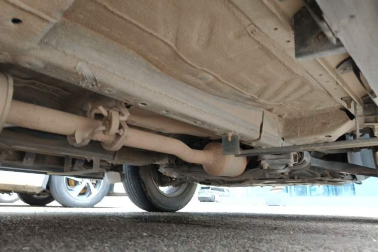 Used Haval M6 2019 1.5T Manual Two-Wheel Drive Elite Version China VI Standard Chassis Front Right