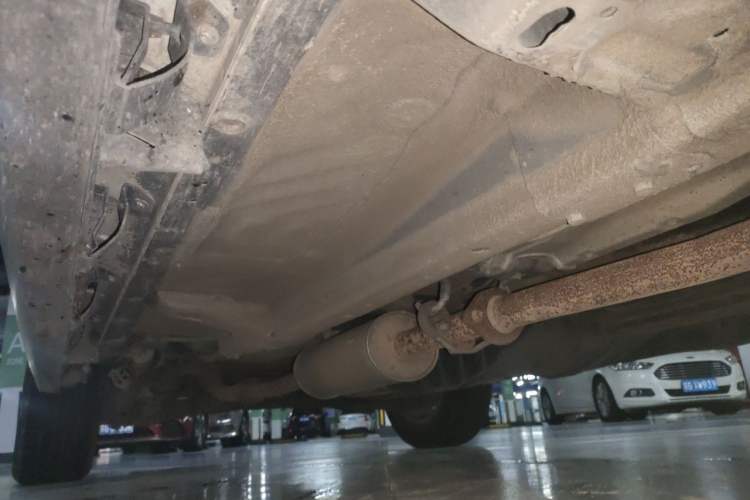 Used Haval M6 2019 1.5T DCT Two-Wheel Drive Value Edition China VI Standard Chassis Front Right