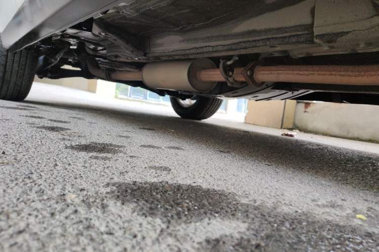 Used Haval M6 2019 1.5T DCT Two-Wheel Drive Elite Version China V Standard Chassis Front Right