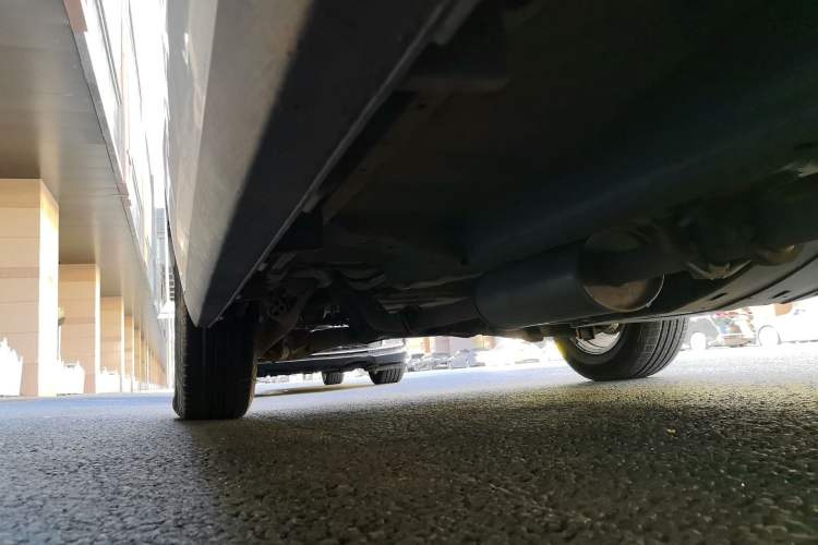 Used Haval M6 2019 1.5T DCT Two-Wheel Drive Elite Version China VI Standard Chassis Front Right