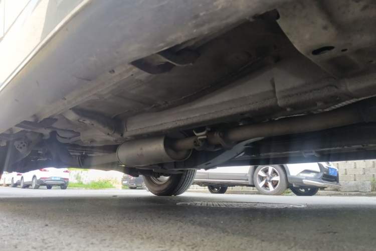 Used Haval M6 2019 1.5T DCT Two-Wheel Drive Value Edition China VI Standard Chassis Front Right