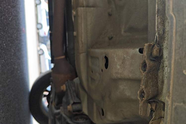 Used Haval M6 2019 1.5T Manual Two-Wheel Drive Elite Version China V Standard Chassis Front Right
