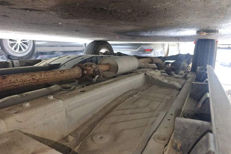 Used Haval M6 2019 1.5T DCT Two-Wheel Drive Elite Version China VI Standard Chassis Front Right