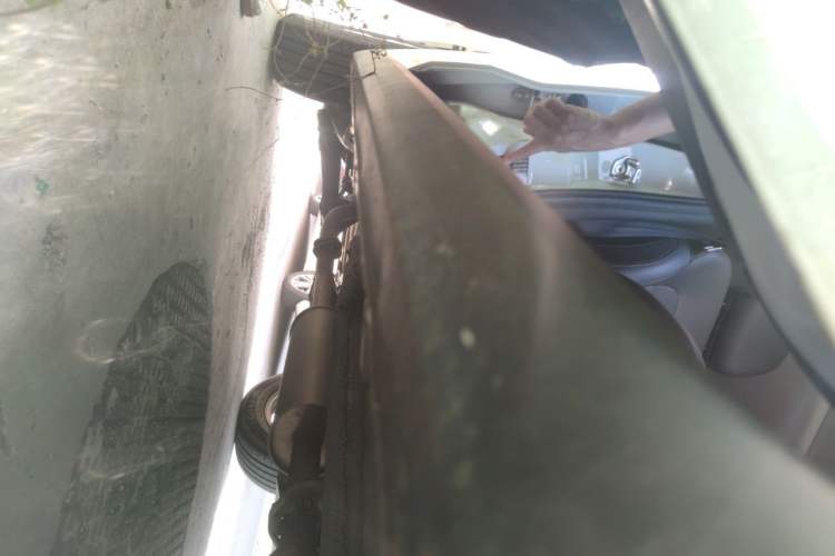 Used Haval M6 2019 1.5T Manual Two-Wheel Drive Elite Version China VI Standard Chassis Front Right