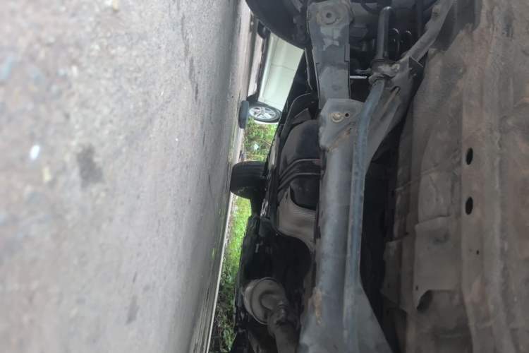 Used Haval M6 2019 1.5T Manual Two-Wheel Drive Elite Version China VI Standard Chassis Rear