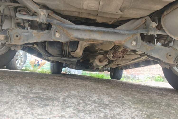 Used Haval M6 2019 1.5T DCT Two-Wheel Drive Value Edition China VI Standard Chassis Rear