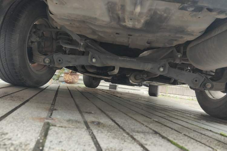 Used Haval M6 2019 1.5T DCT Two-Wheel Drive Elite Version China V Standard Chassis Rear