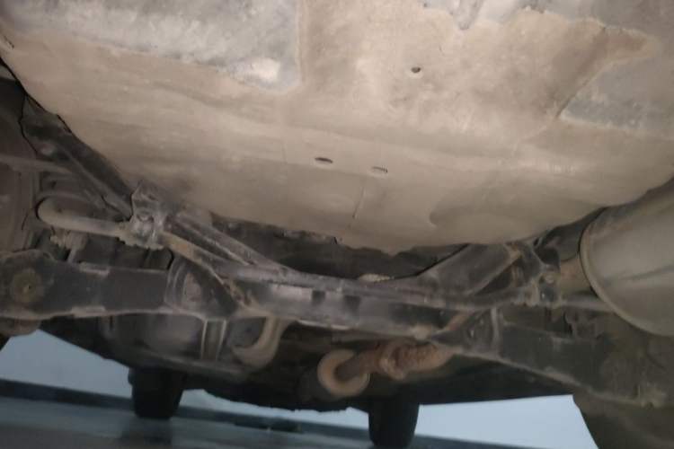 Used Haval M6 2019 1.5T DCT Two-Wheel Drive Value Edition China VI Standard Chassis Rear