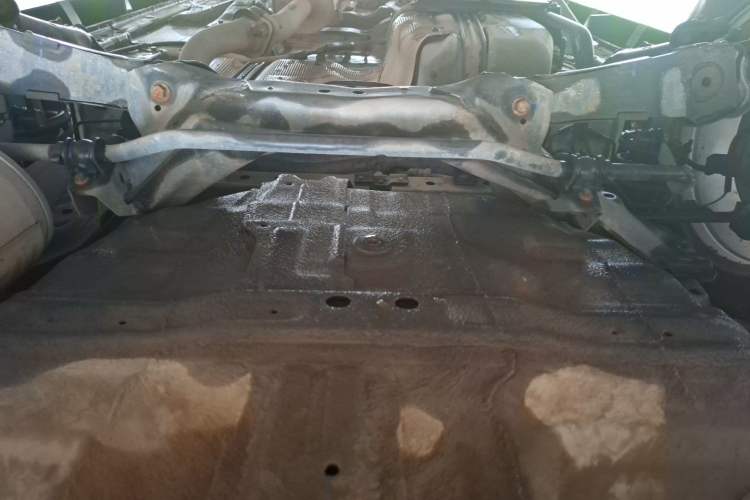 Used Haval M6 2019 1.5T Manual Two-Wheel Drive Elite Version China VI Standard Chassis Rear